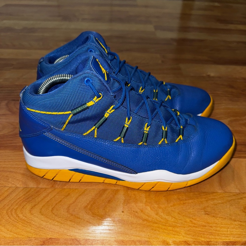 Nike Mens Jordan Prime Flight Golden State Warriors Sneakers Size 9 Blue & Gold